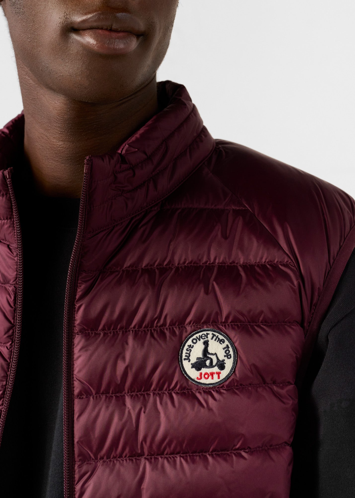 Doudoune sans manches Cerise noire Tom