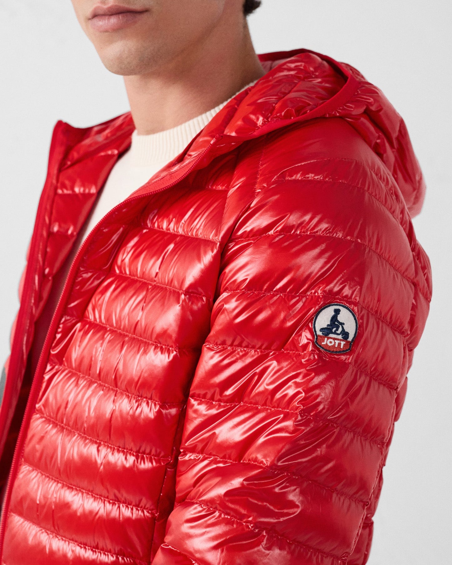 Doudoune légère à capuche Rouge carmin Nico shiny