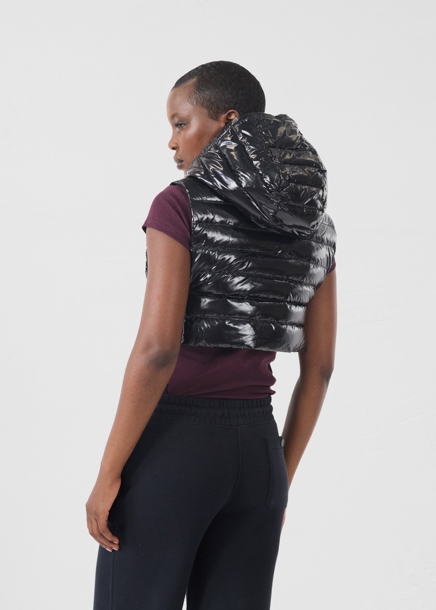 Capuche laquée Noir Alae laquée