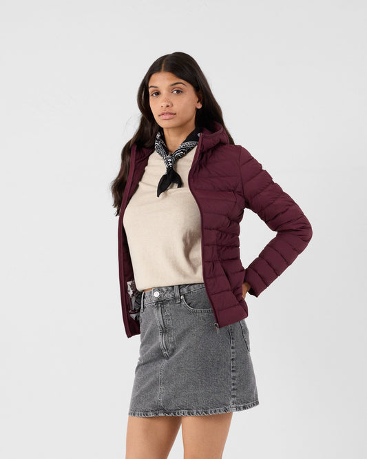 Doudoune à capuche stretch légère Cerise noire Salma