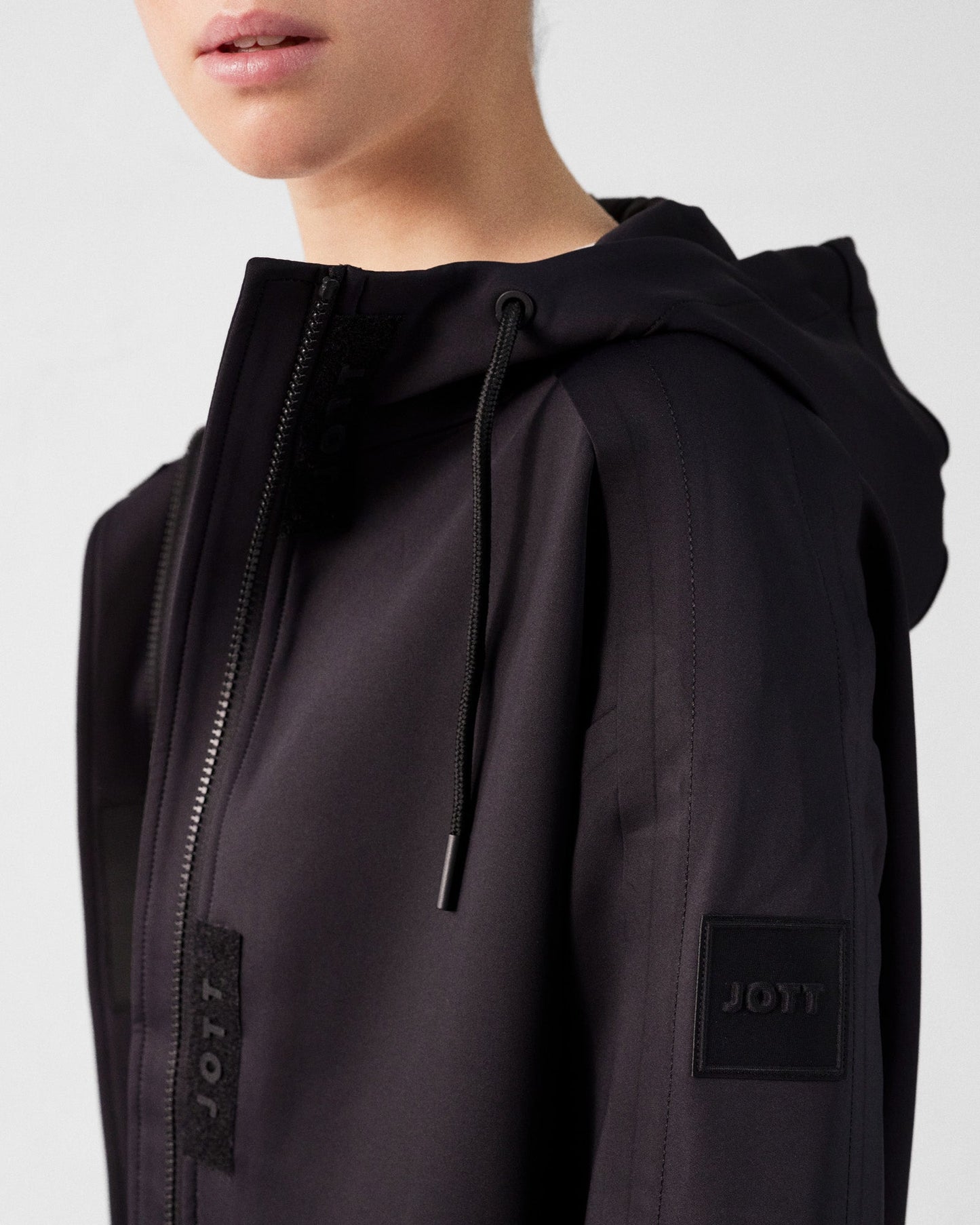 Veste courte bimatière 'oversize' Noir Ellen