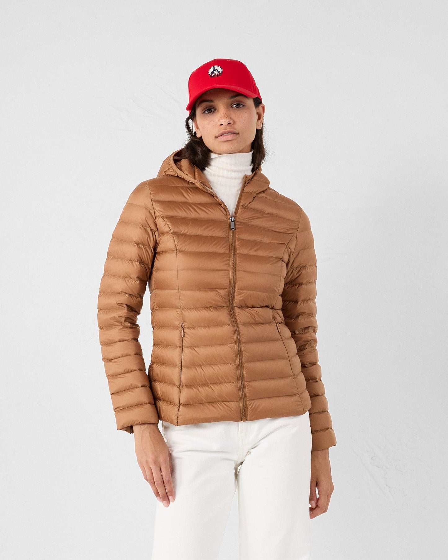 Doudoune légère à capuche Sucre roux Cloe