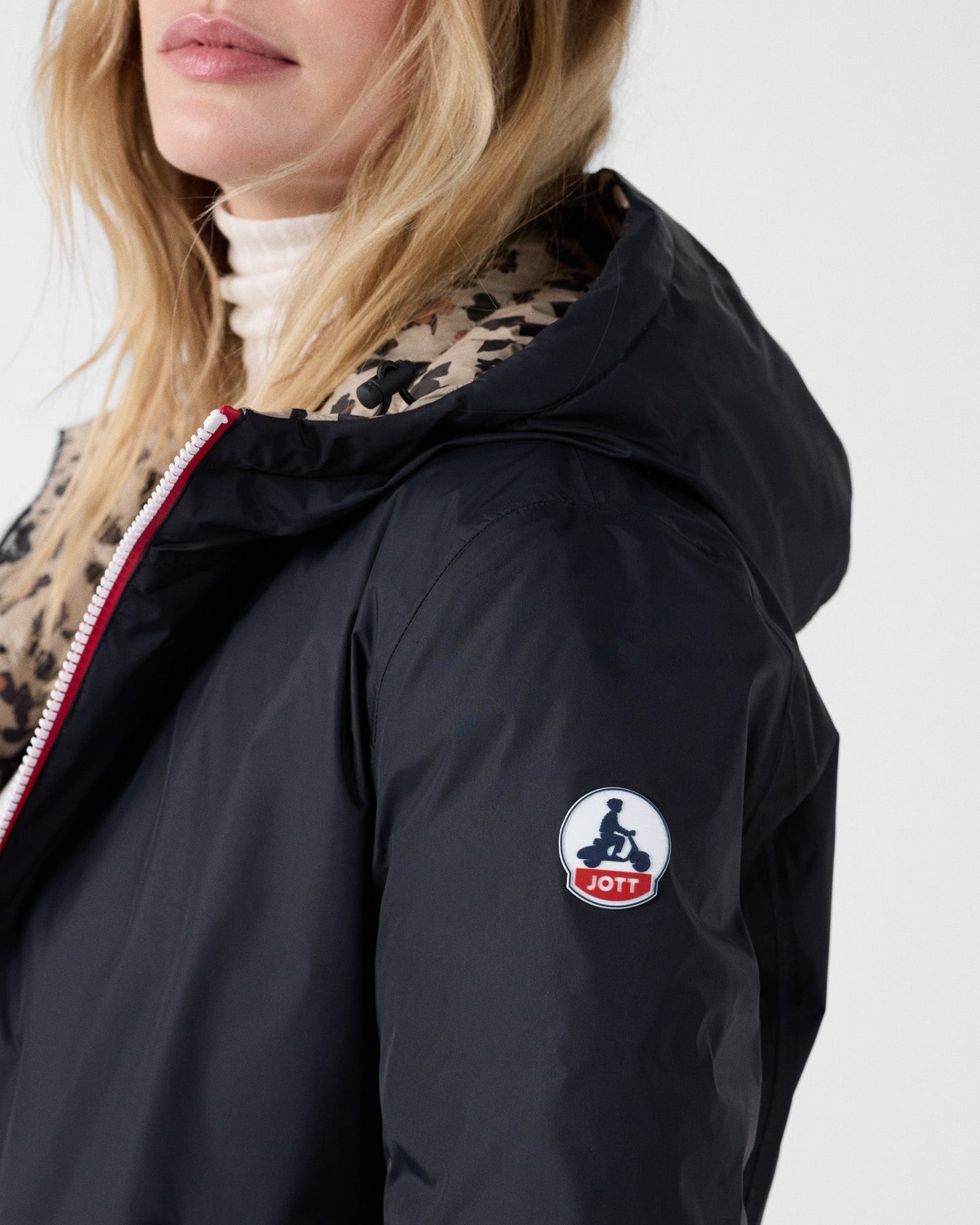 Doudoune réversible Noir/leopard beige Bergame print