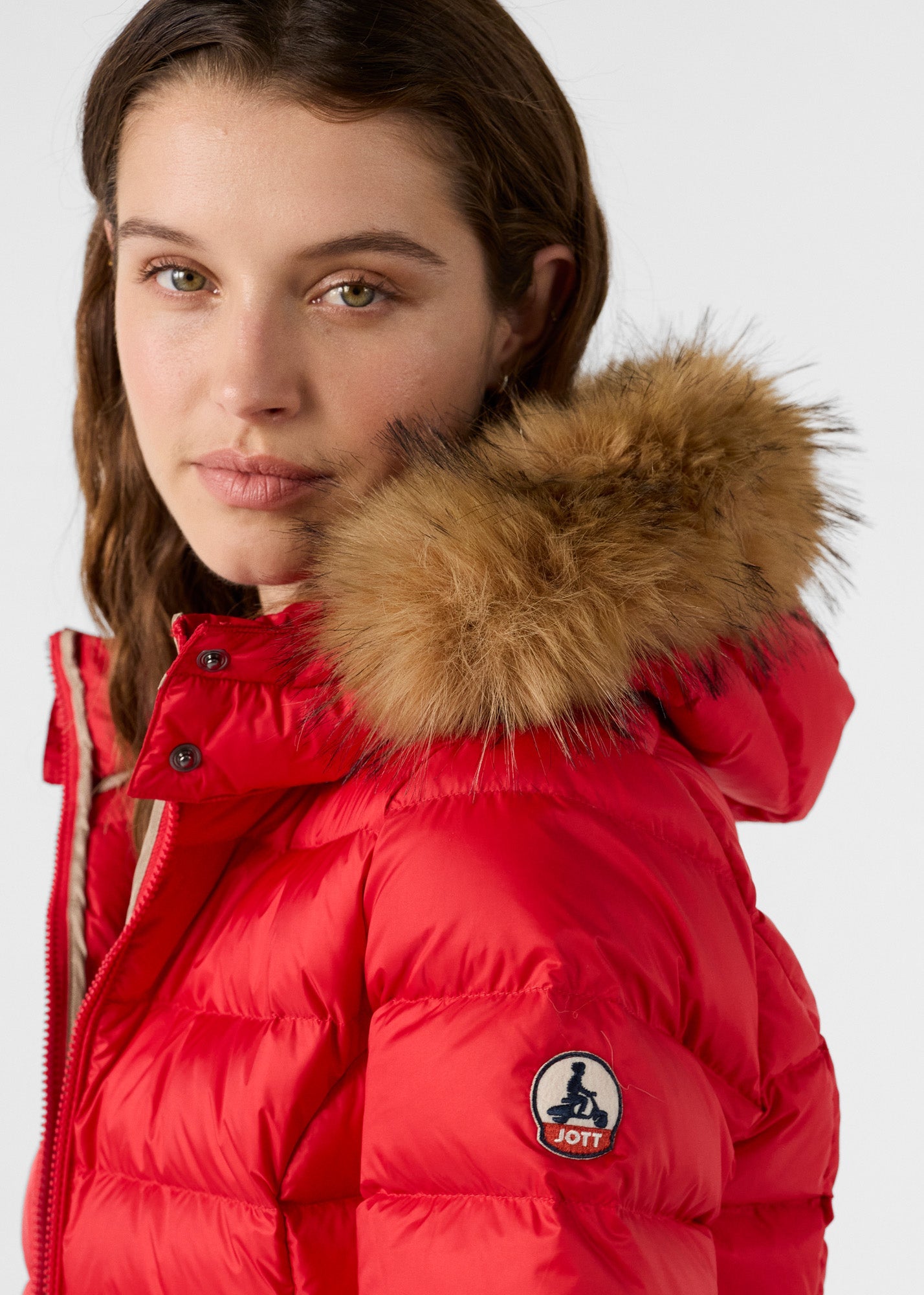 Doudoune à capuche Grand Froid Rouge carmin Luxe