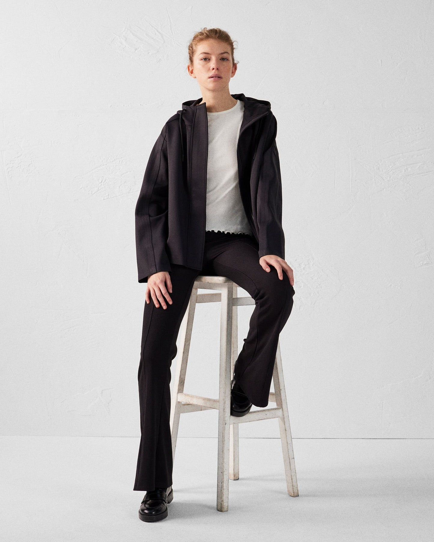 Veste courte bimatière 'oversize' Noir Ellen