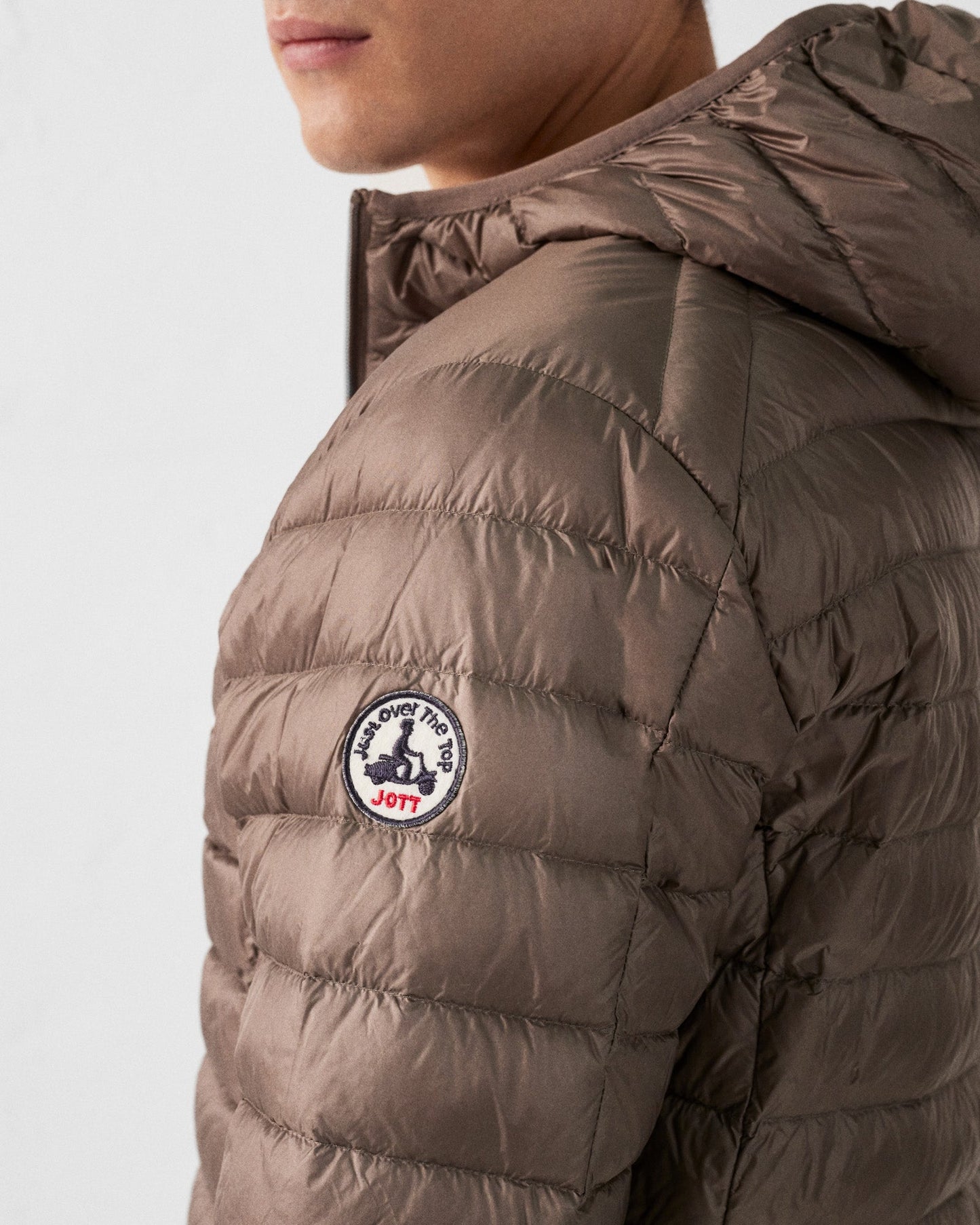 Doudoune légère à capuche Taupe Nico