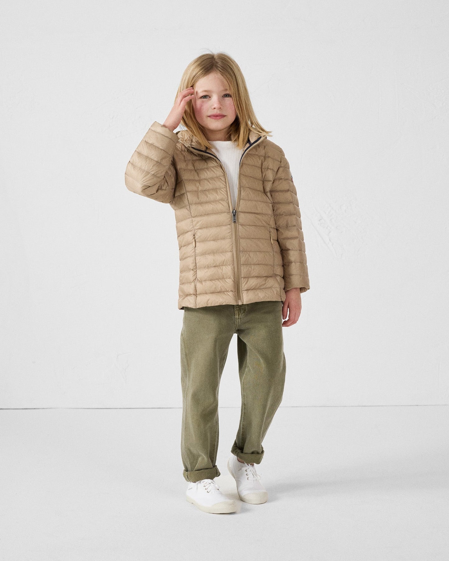 Doudoune légère à capuche enfant Beige Carla